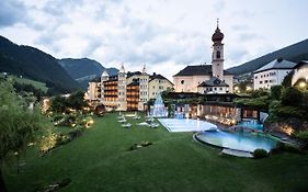 Adler Dolomiti Spa Resort
